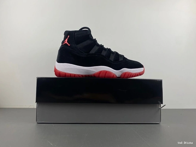 11 676 Practical Jordan “Bred 7559 WMNS Air Velvet” DB5457- 0701